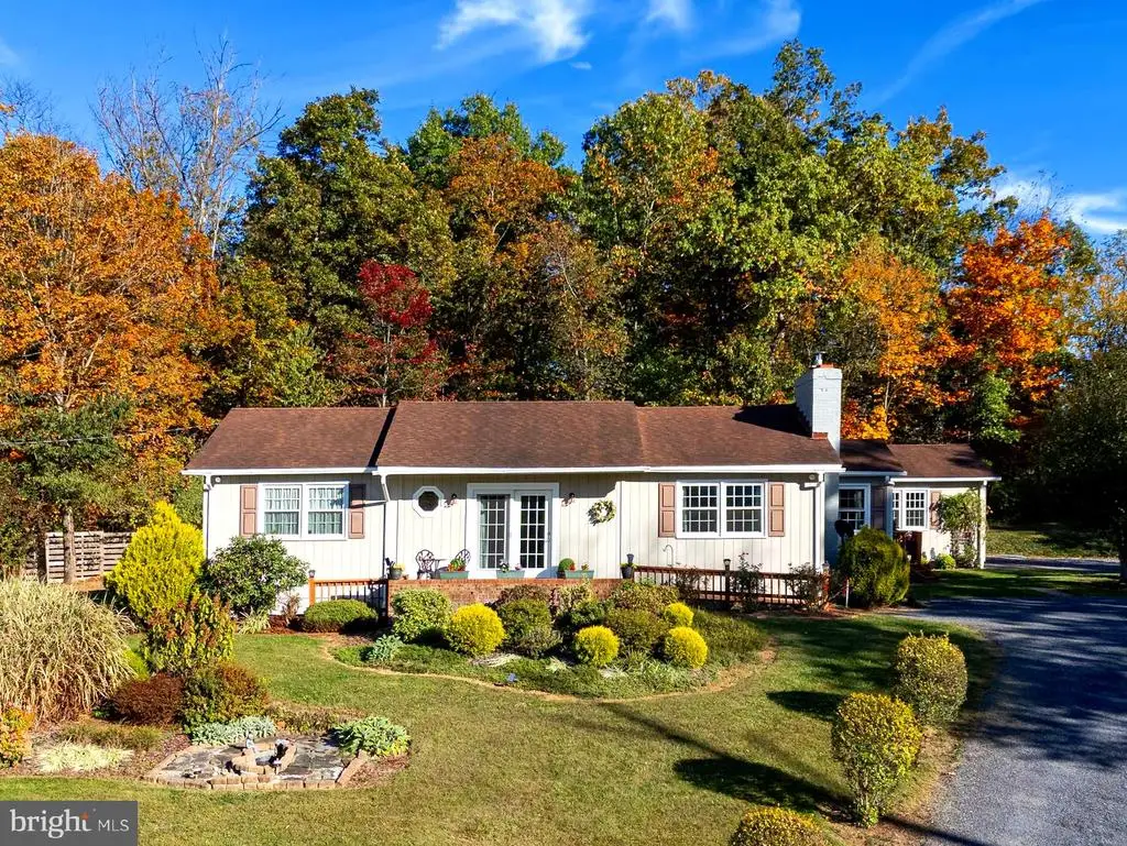 480 Mont View Ln, Luray, VA 22835 - #1