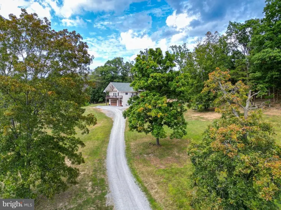 385 Mcdaniel Ln S, Shenandoah, VA 22849 - #3