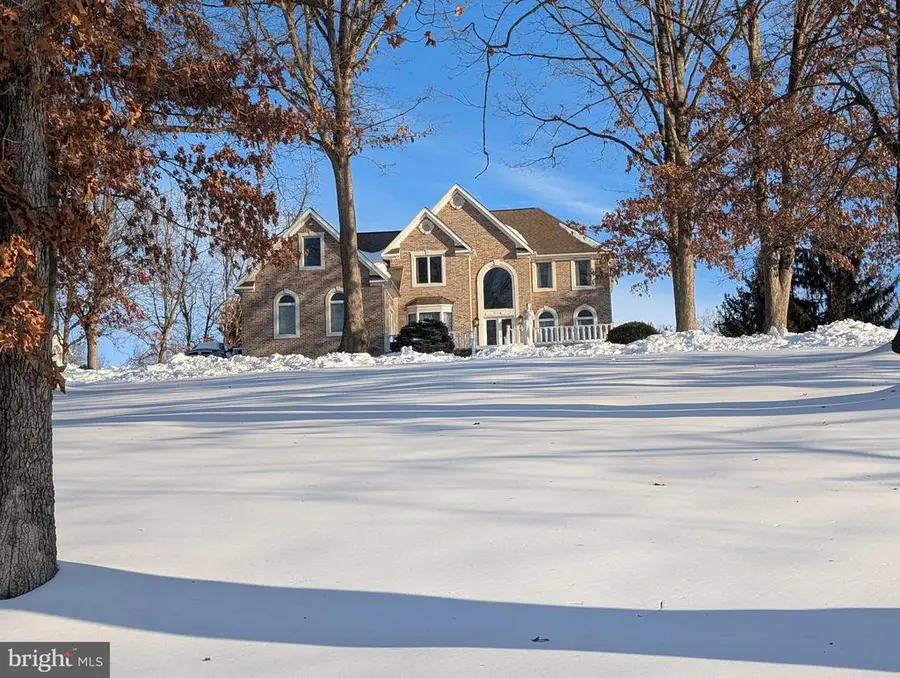 50 Cottage Dr, Luray, VA 22835 - #2