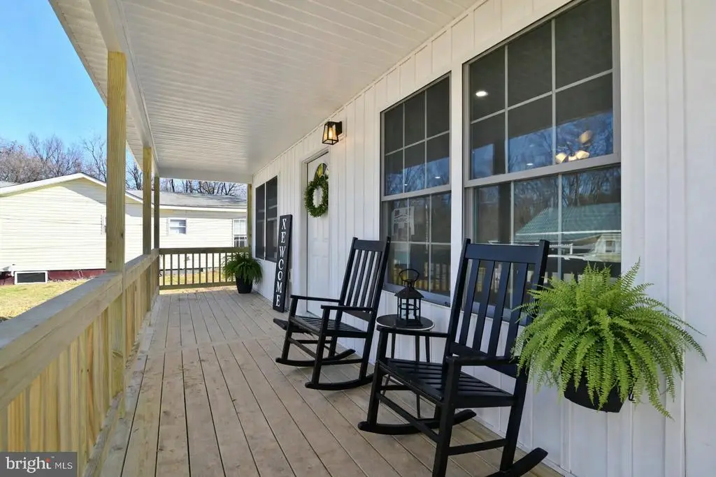 240 Deford Ave, Stanley, VA 22851 - #1