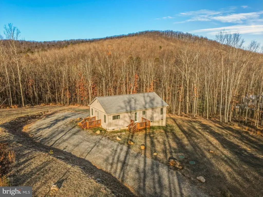 324 Old Wagon Rd, Luray, VA 22835 - #1