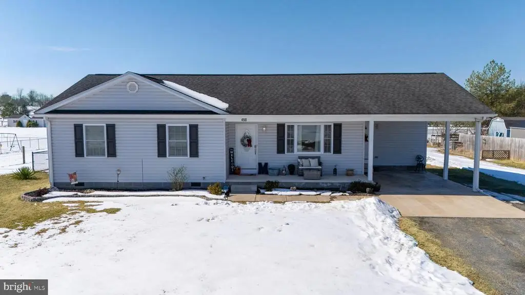 450 Creekside Dr, Luray, VA 22835 - #1