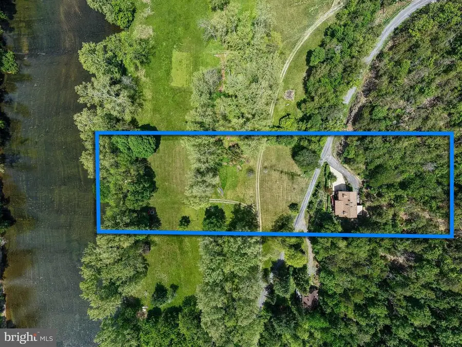 1660 Canoe River Dr, Rileyville, VA 22650 - #2