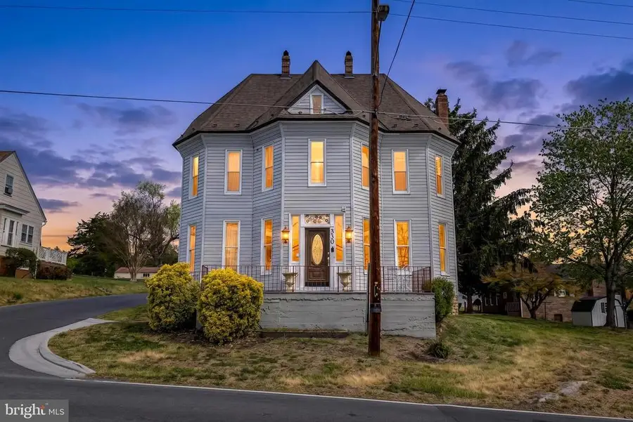 330 Mechanic St, Luray, VA 22835 - #2