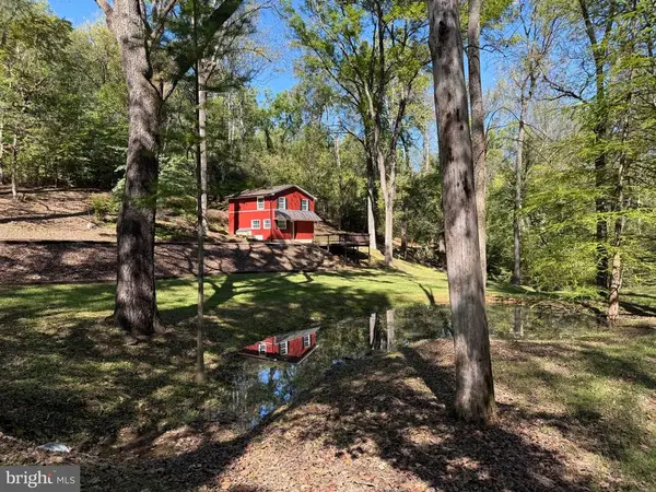 18 Bolton Branch Ln, Huntly, VA 