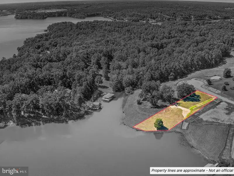 4715 Eagle Point Ct, Spotsylvania, VA 22551 - #2