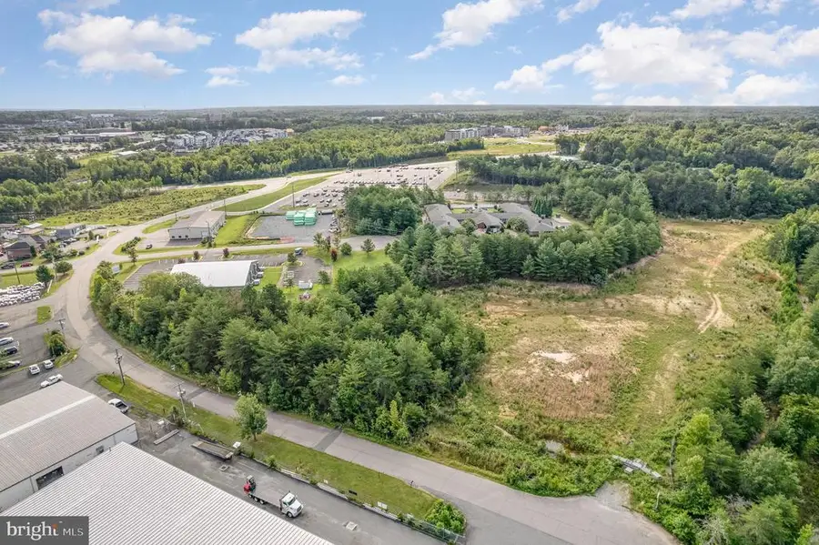 5112 Commonwealth Dr, Lee Hill, VA 22407 - Image #3