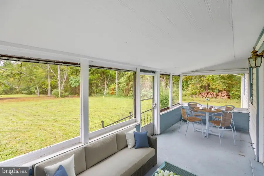 8112 Flippo Dr, Fredericksburg, VA 22408 - #3