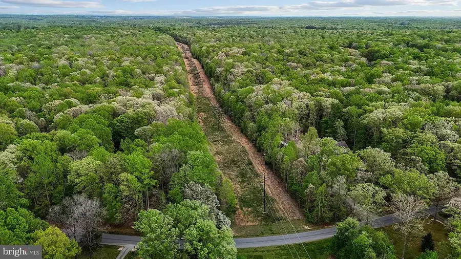 10201 Shawnee Ln, Spotsylvania, VA 22553 - #2