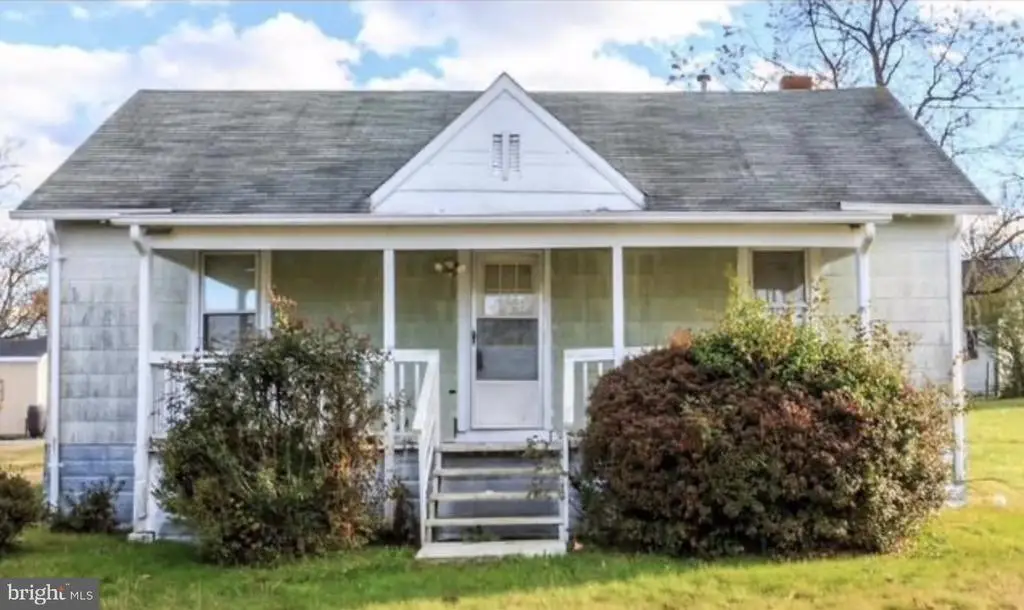 6514 Old Plank Rd, Fredericksburg, VA 22407 - #1