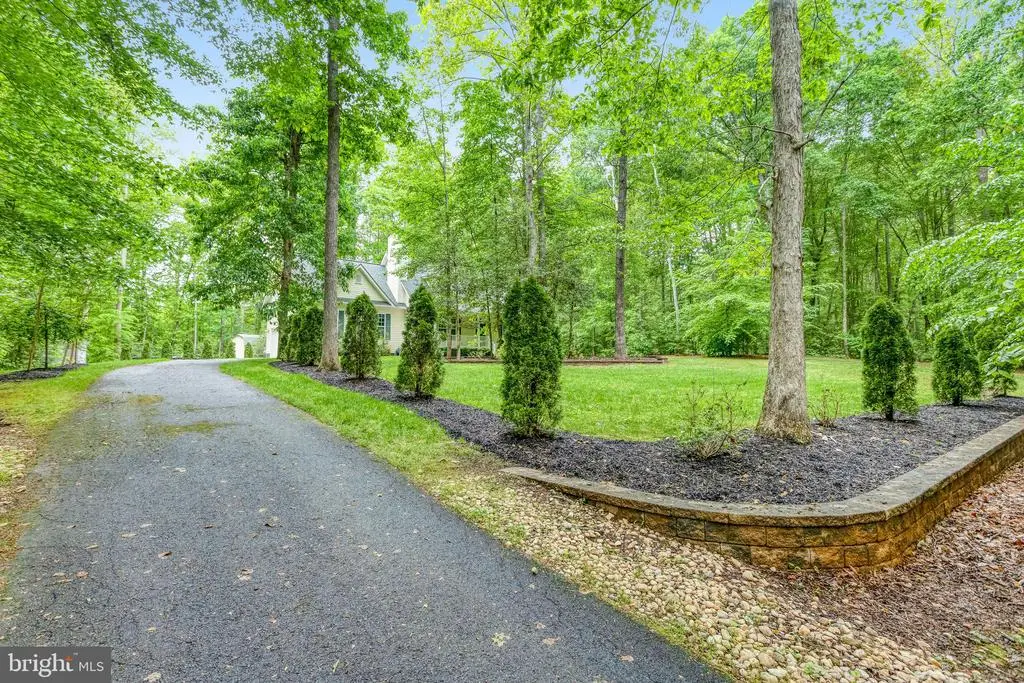 5832 Red Fox Dr, Spotsylvania, VA 22551 - #1