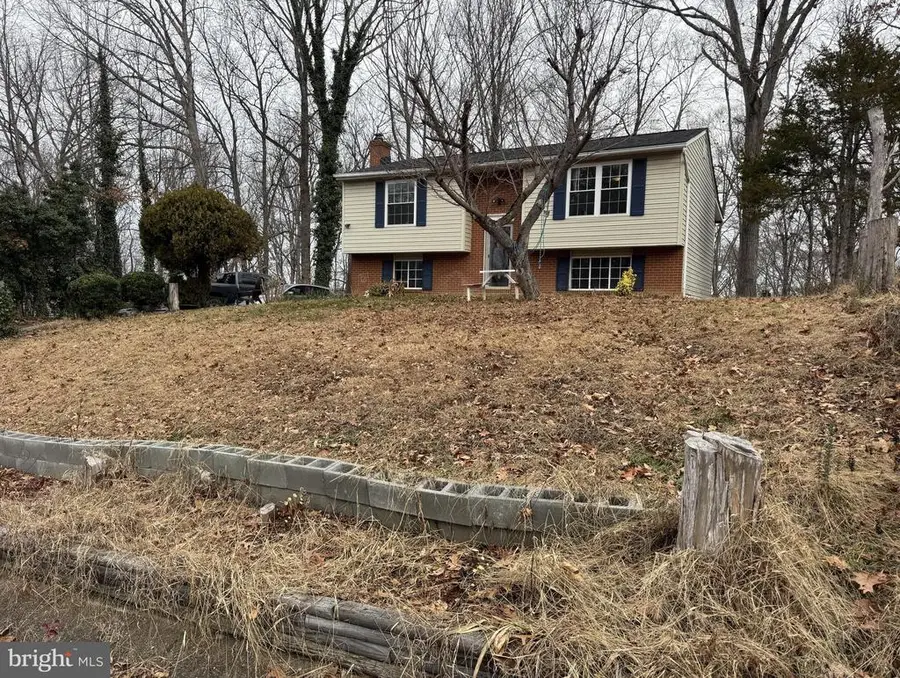 111 Galaxie Dr, Fredericksburg, VA 22407 - Image #2