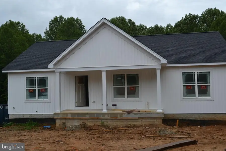 3707 Sunday Ln, Fredericksburg, VA 22408 - Image #2