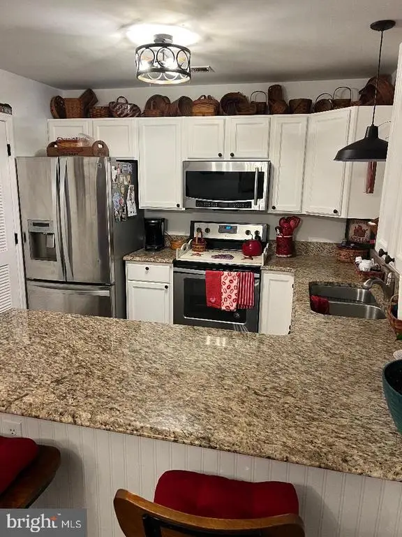 9911 Blade Ct, Fredericksburg, VA 22408 - Image #2