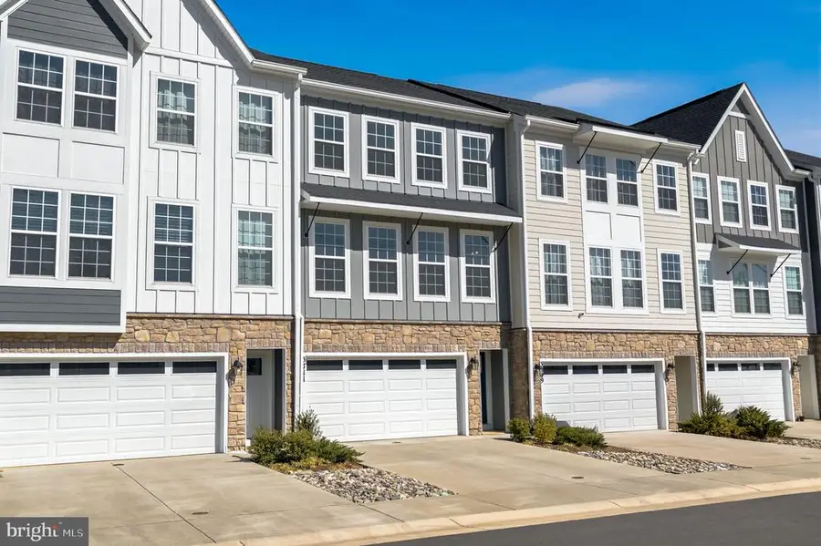 3711 Allington Ct, Fredericksburg, VA 22408 - #2