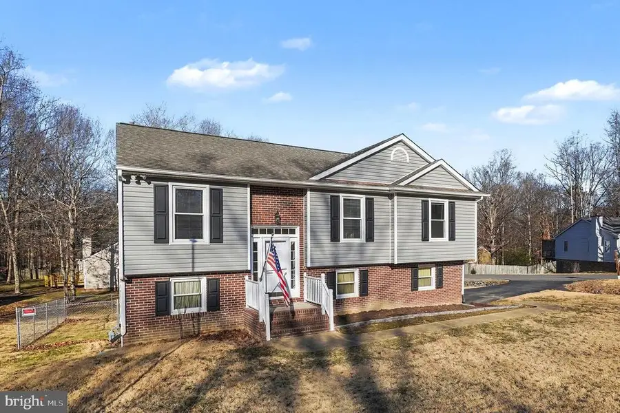 10704 Eden Brook Dr, Spotsylvania, VA 22553 - Image #2