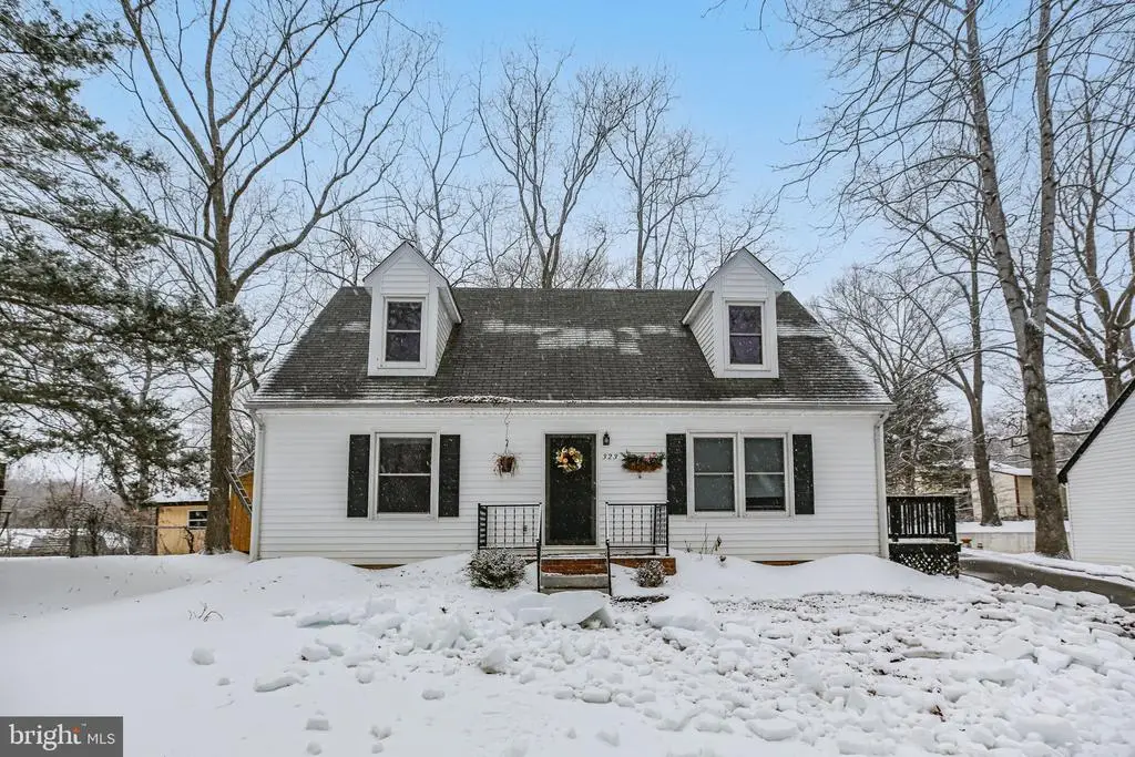 323 Burman Ln, Fredericksburg, VA 22407 - Image #1