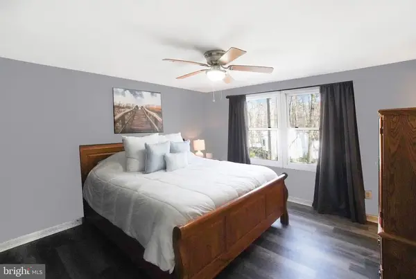 12415 Quarter Charge Dr, Spotsylvania, VA 22551