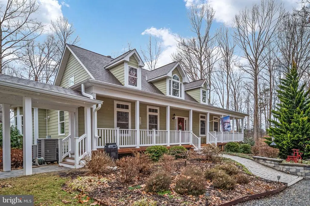 3900 Water Front Ct, Bumpass, VA 23024 - #1