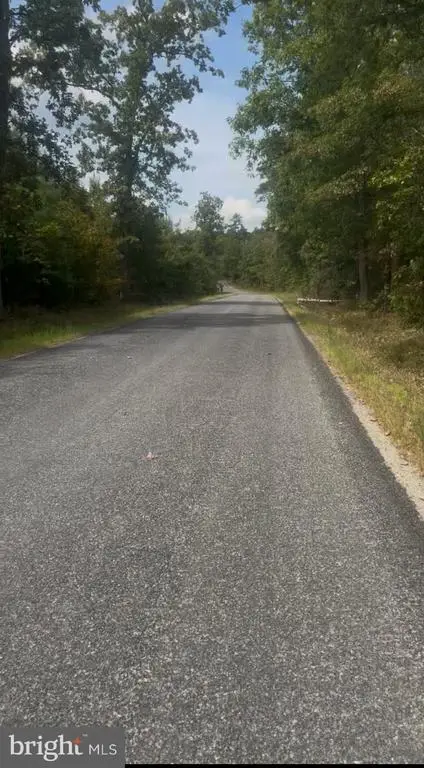 Log Cabin, Beaverdam, VA 23015