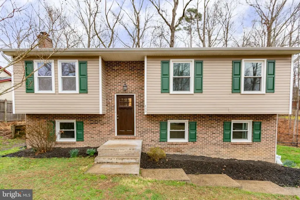 433 Albany St, Fredericksburg, VA 22407 - #1