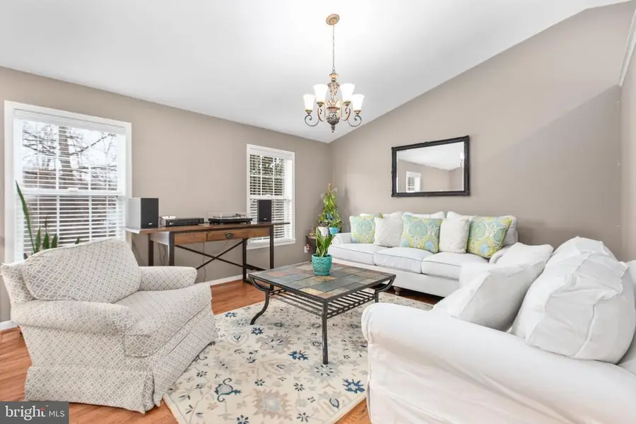 11109 Surry Woods Ct, Fredericksburg, VA 22407 - #2