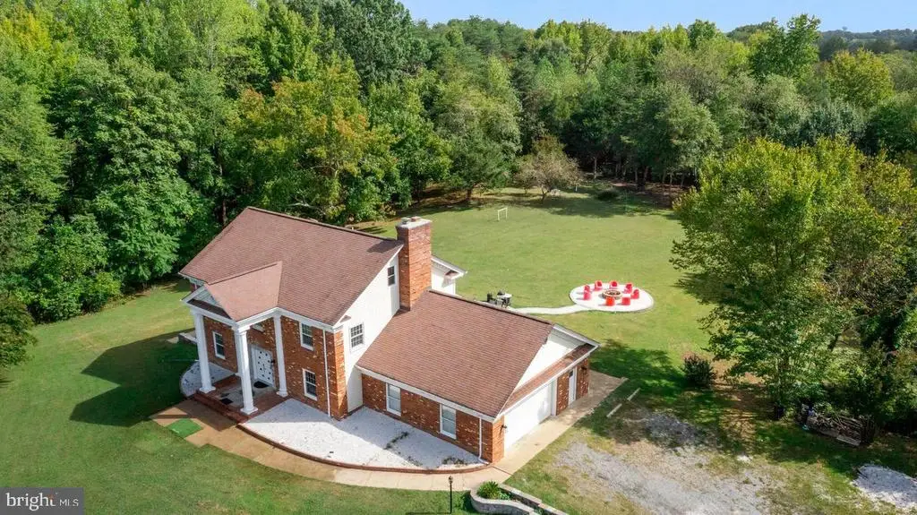 19 Twin Springs Dr, Fredericksburg, VA 22407 - #1