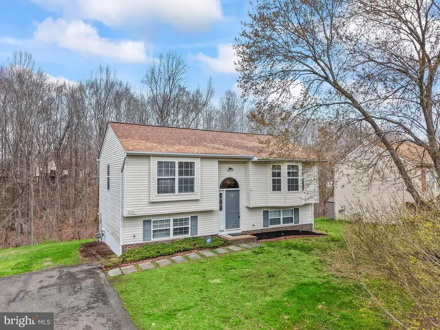 5707 Stone Meadow Dr, Fredericksburg, VA 22407 - #2