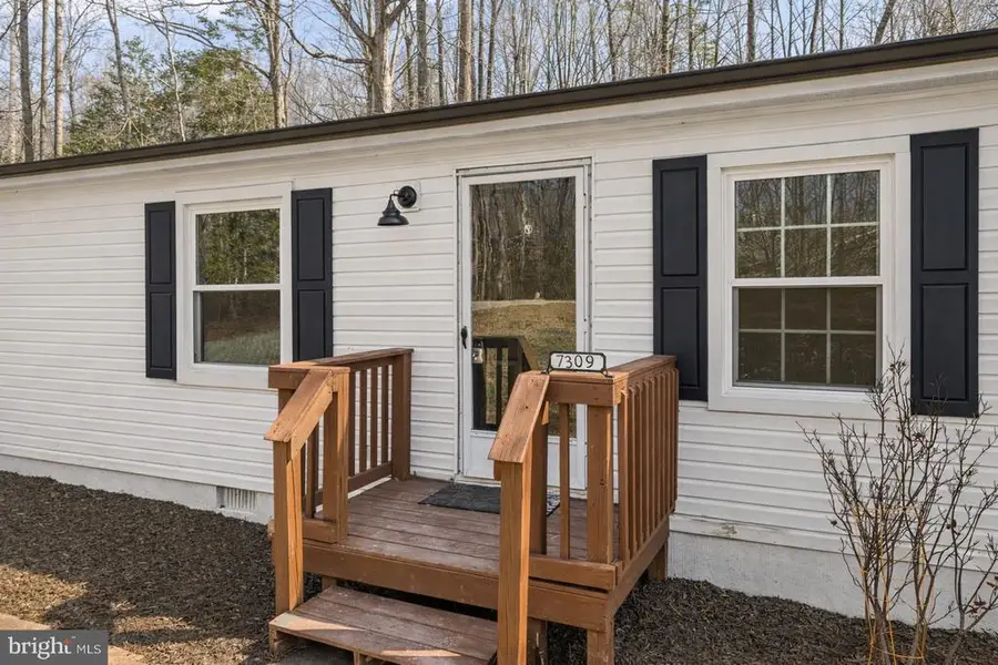 7309 Red Feather Ln, Spotsylvania, VA 22551 - #2
