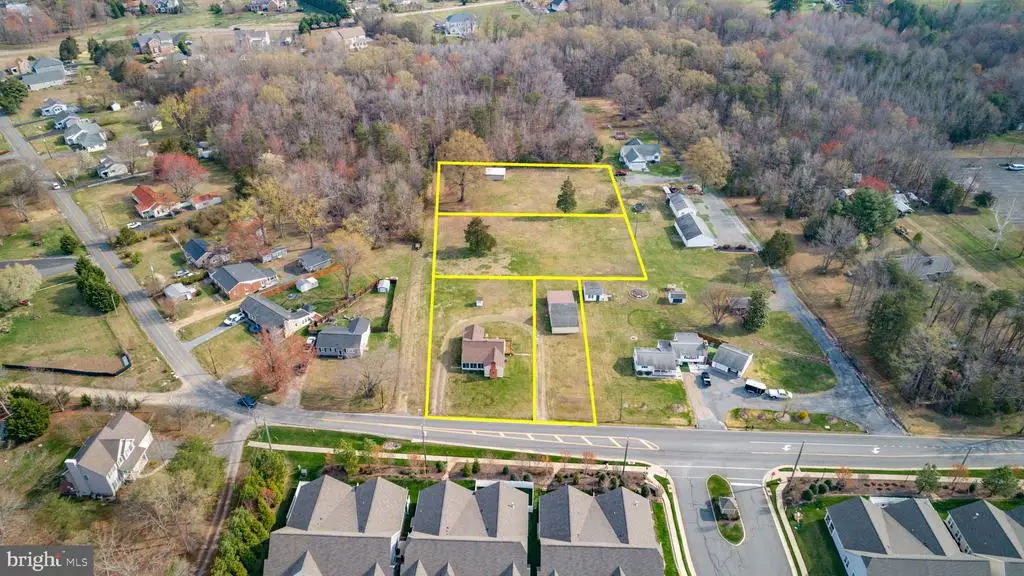 12425 Five Mile Rd, Fredericksburg, VA 22407 - #1