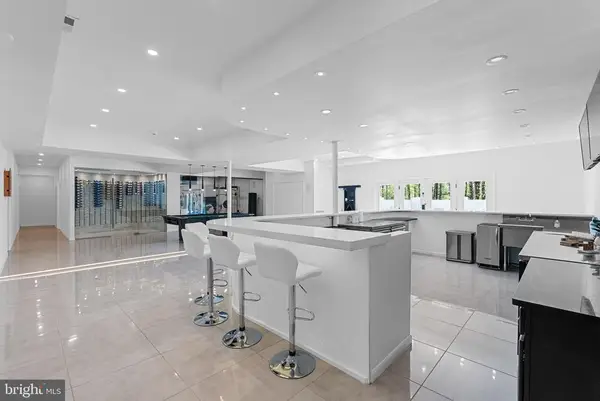 11227 Club Dr N, Fredericksburg, VA 22408