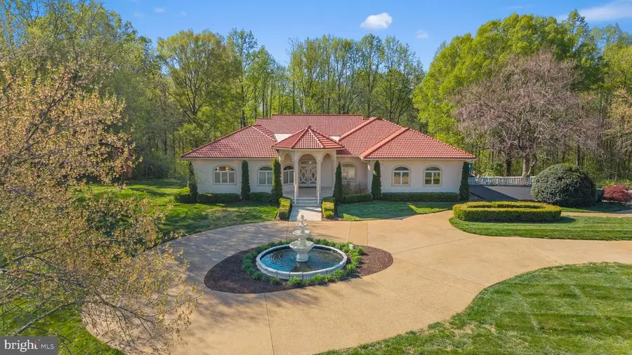 11227 Club Dr N, Fredericksburg, VA 22408 - #2