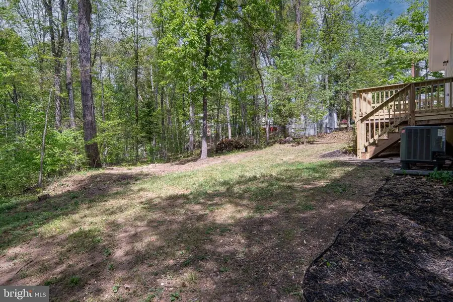 10704 Ann Davis Dr, Fredericksburg, VA 22408 - #3