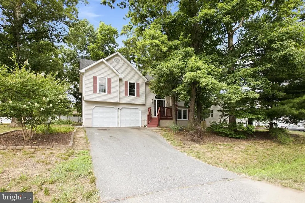 10608 Crestwood Dr, Spotsylvania, VA 22553 - #1