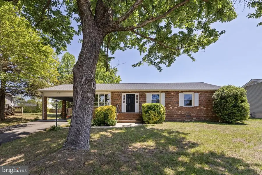 6 Juniper Ct, Fredericksburg, VA 22408 - #2