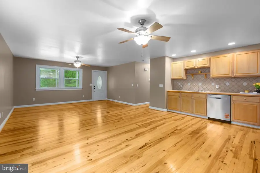 10201 Mill Pond Rd, Spotsylvania, VA 22551 - #2