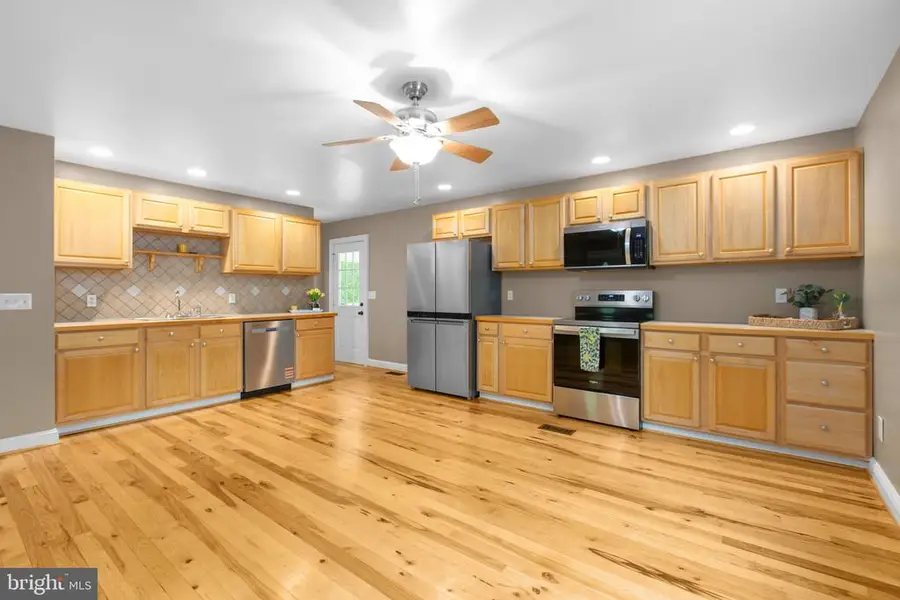 10201 Mill Pond Rd, Spotsylvania, VA 22551 - #3