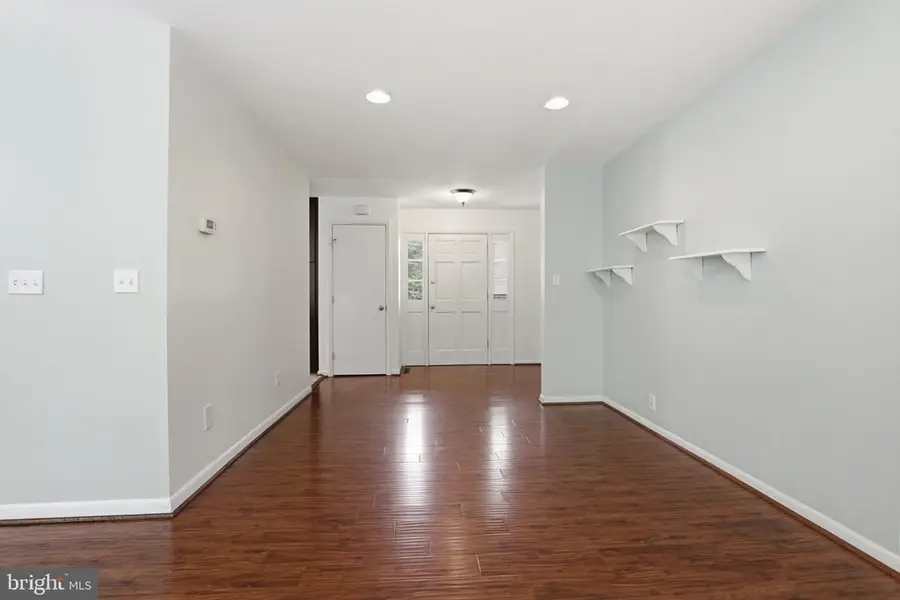 845 Churchill Dr, Fredericksburg, VA 22407 - #3