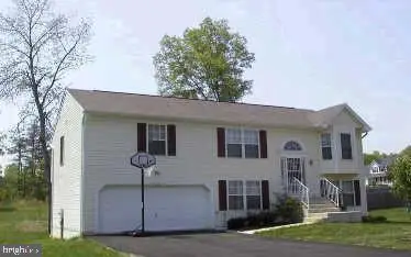 5706 Point Cir E, Spotsylvania, VA 22551