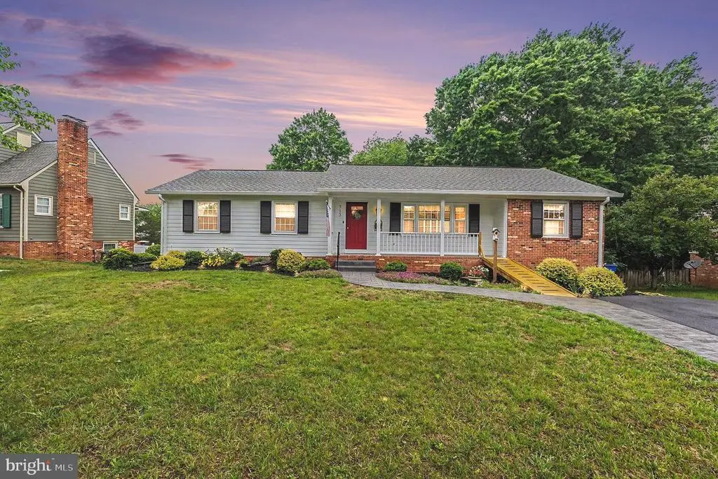 313 Laurel Ave, Fredericksburg, VA 22408 - #1