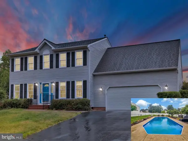 9804 Elm St, Fredericksburg, VA 22407