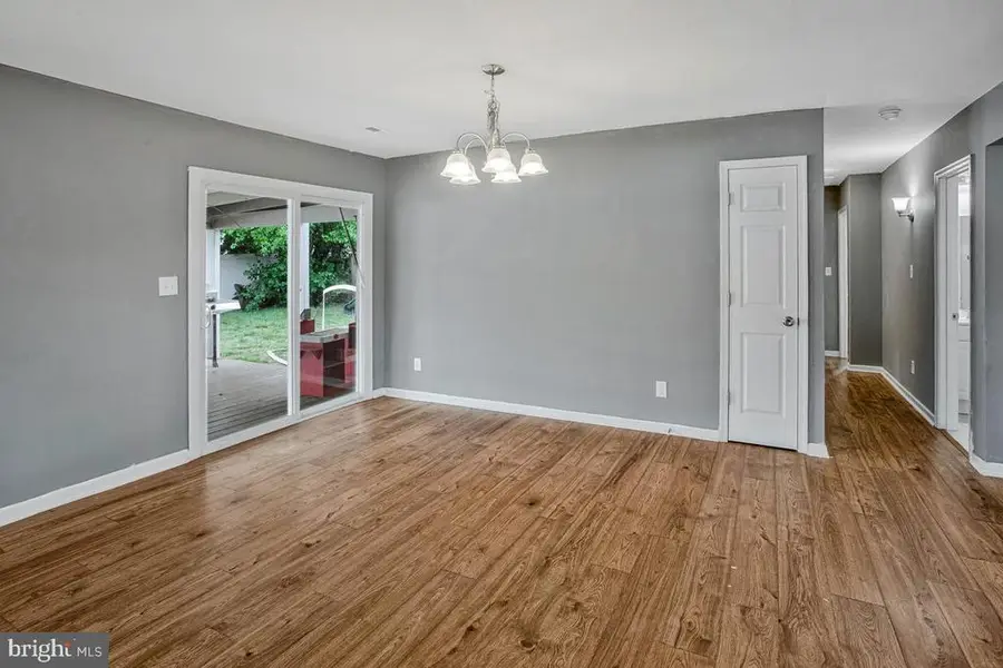 408 Brooks Dr S, Fredericksburg, VA 22408 - #2
