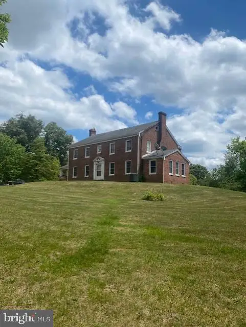 10201 Wallers Rd, Partlow, VA 22534 - #1