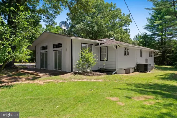 8405 Shirley Rd, Unionville, VA 22567