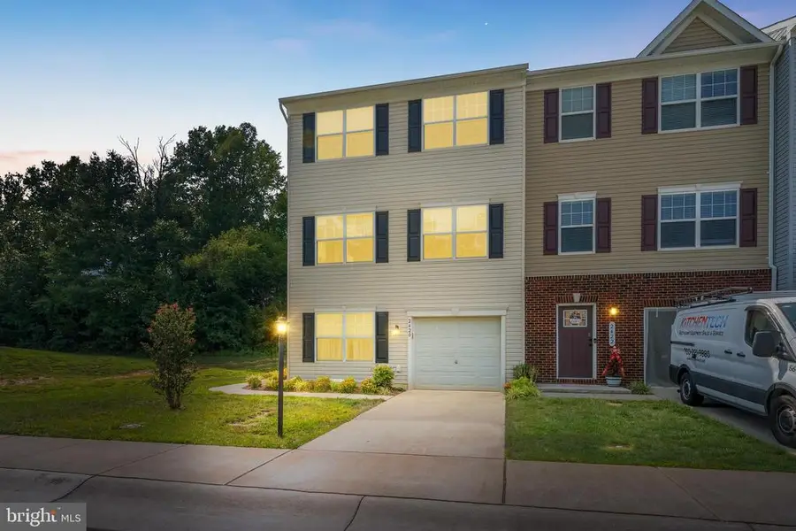 2420 Drake Ln, Fredericksburg, VA 22408 - #2