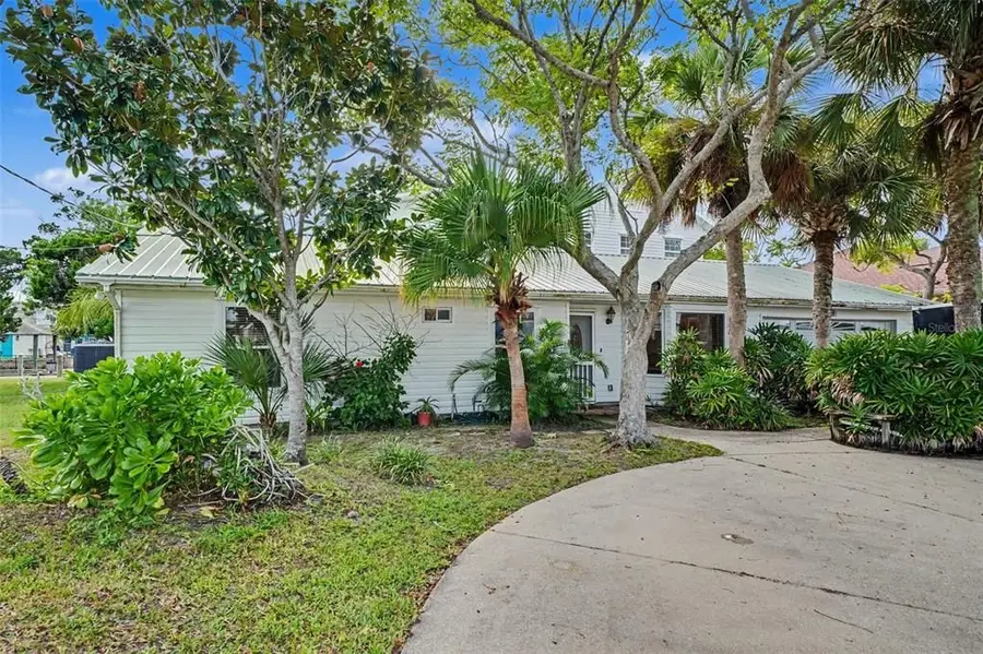 139 Palmetto Ave, Flagler Beach, FL 32136 - #2