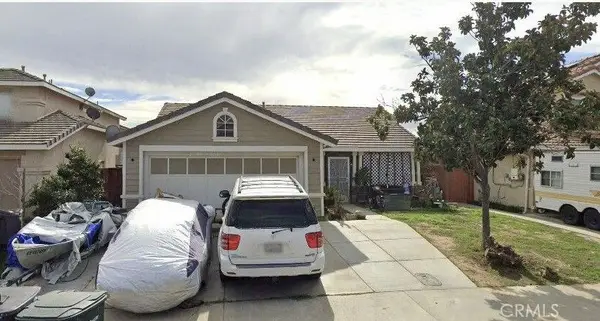 1067 Abbottswood Rd, Perris, CA 92571