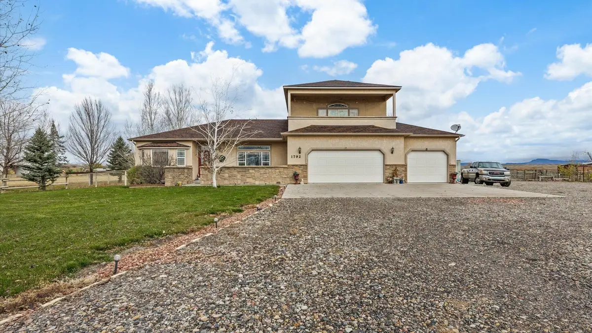 1792 12 Road, Loma, CO 81524 - Image #1