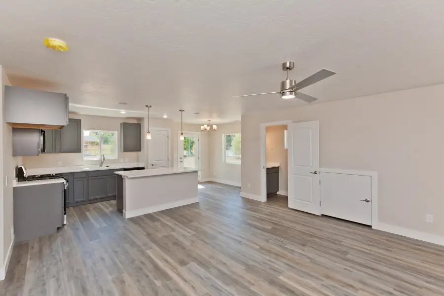 635 Nuvue Street, Delta, CO 81416 - Image #2