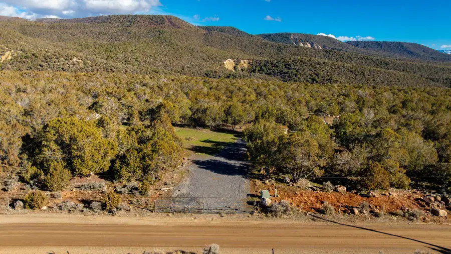 15444 3050 Road, Hotchkiss, CO 81419 - Image #2